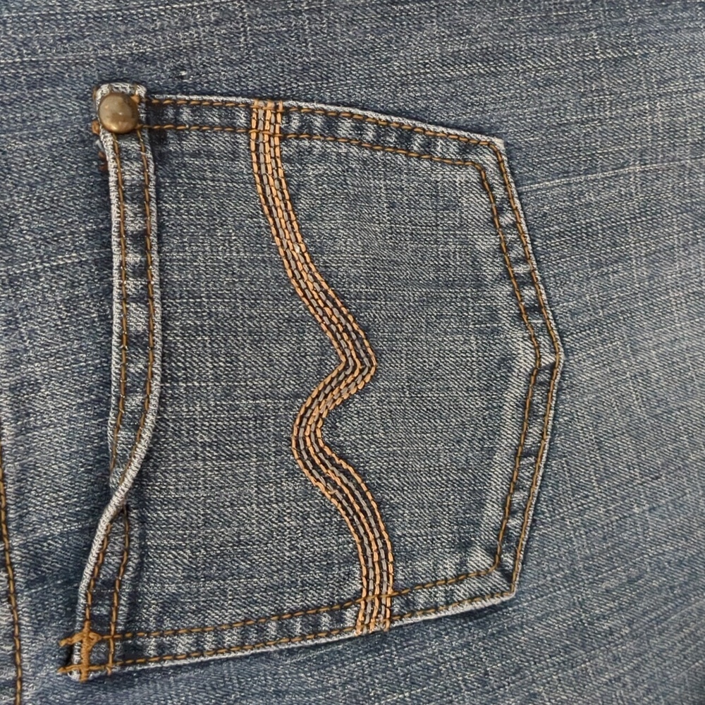 BACCINI Blues Shorts Women's Size 8P - Picture 5 of 6